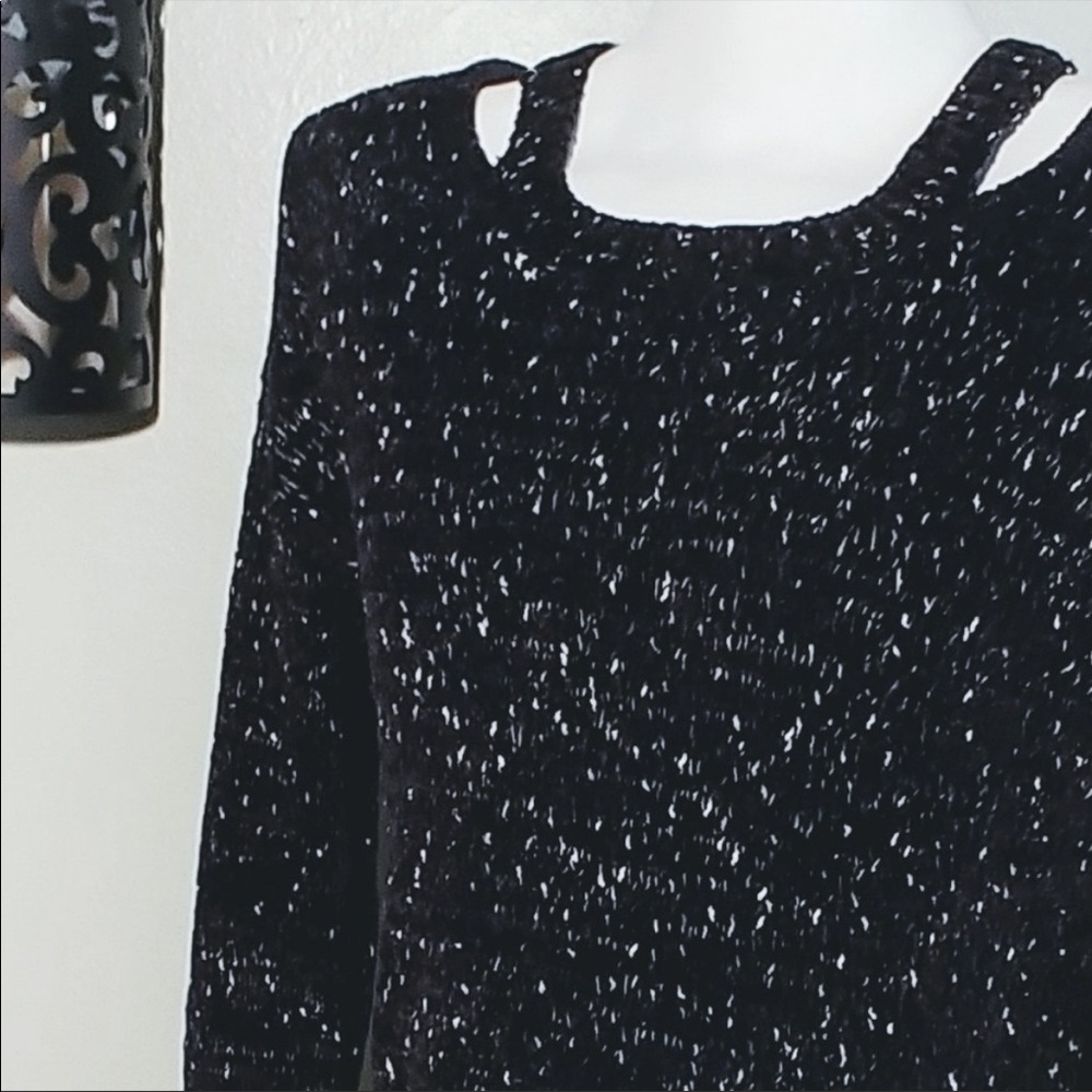🔥🖤Chenille Crop Sweater🖤🔥 NWOT~xs